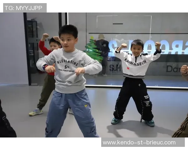 深圳街舞队比赛经验分析及其对未来发展的影响探讨