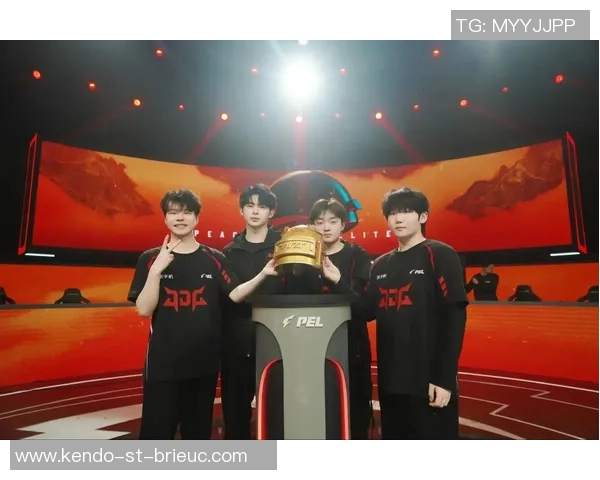 和平精英赛事分析：深入探讨JDG战队的强大实力与战术策略