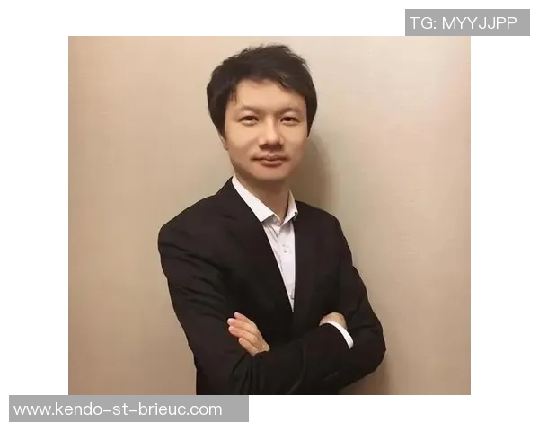 深度对话:刘伟在英雄联盟世界中的成长与挑战之路 深度对话:刘伟在英雄联盟世界中的成长与挑战之路