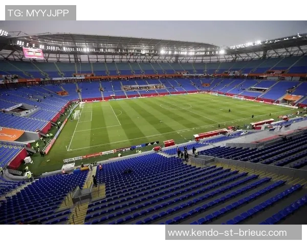 世界杯历史纵览：从首届到现代赛事的演变与全球影响